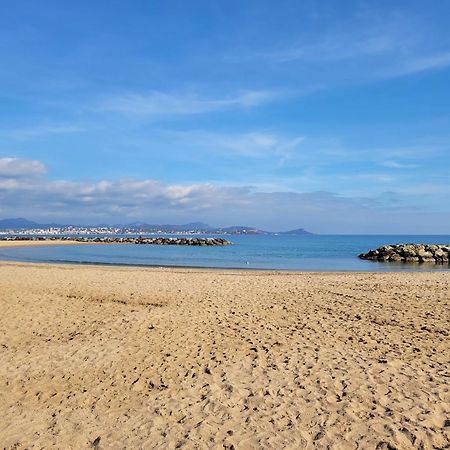 Appartement La Tranquillite, 2Mn A Pieds Mer Fréjus Εξωτερικό φωτογραφία